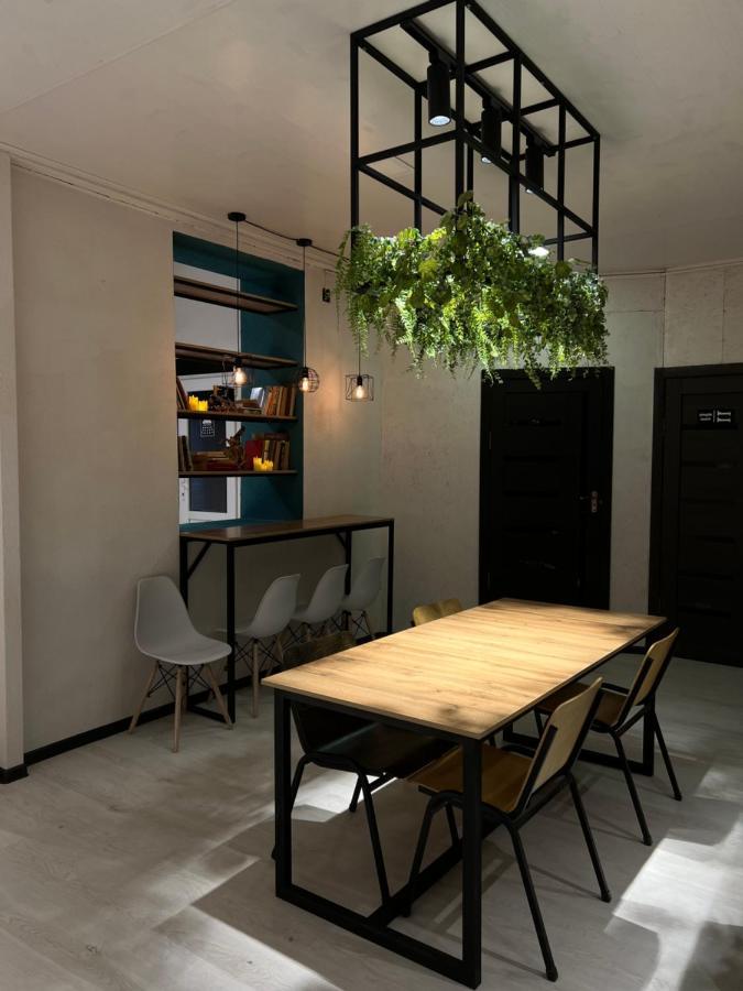 Capsule Hostel Каракол Екстериор снимка