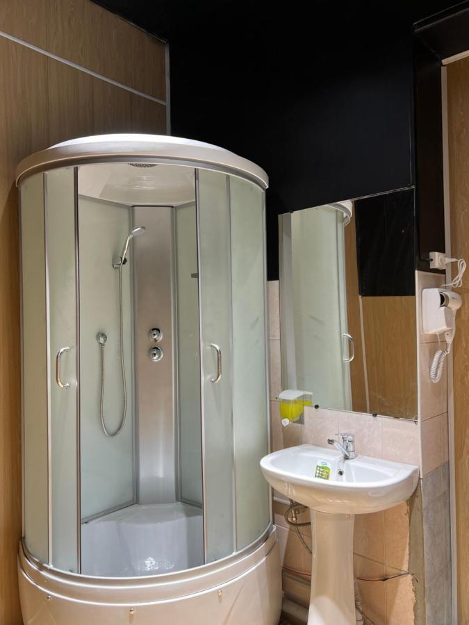 Capsule Hostel Каракол Екстериор снимка