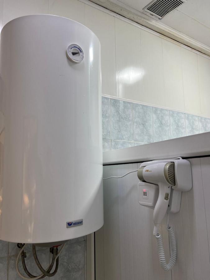 Capsule Hostel Каракол Екстериор снимка