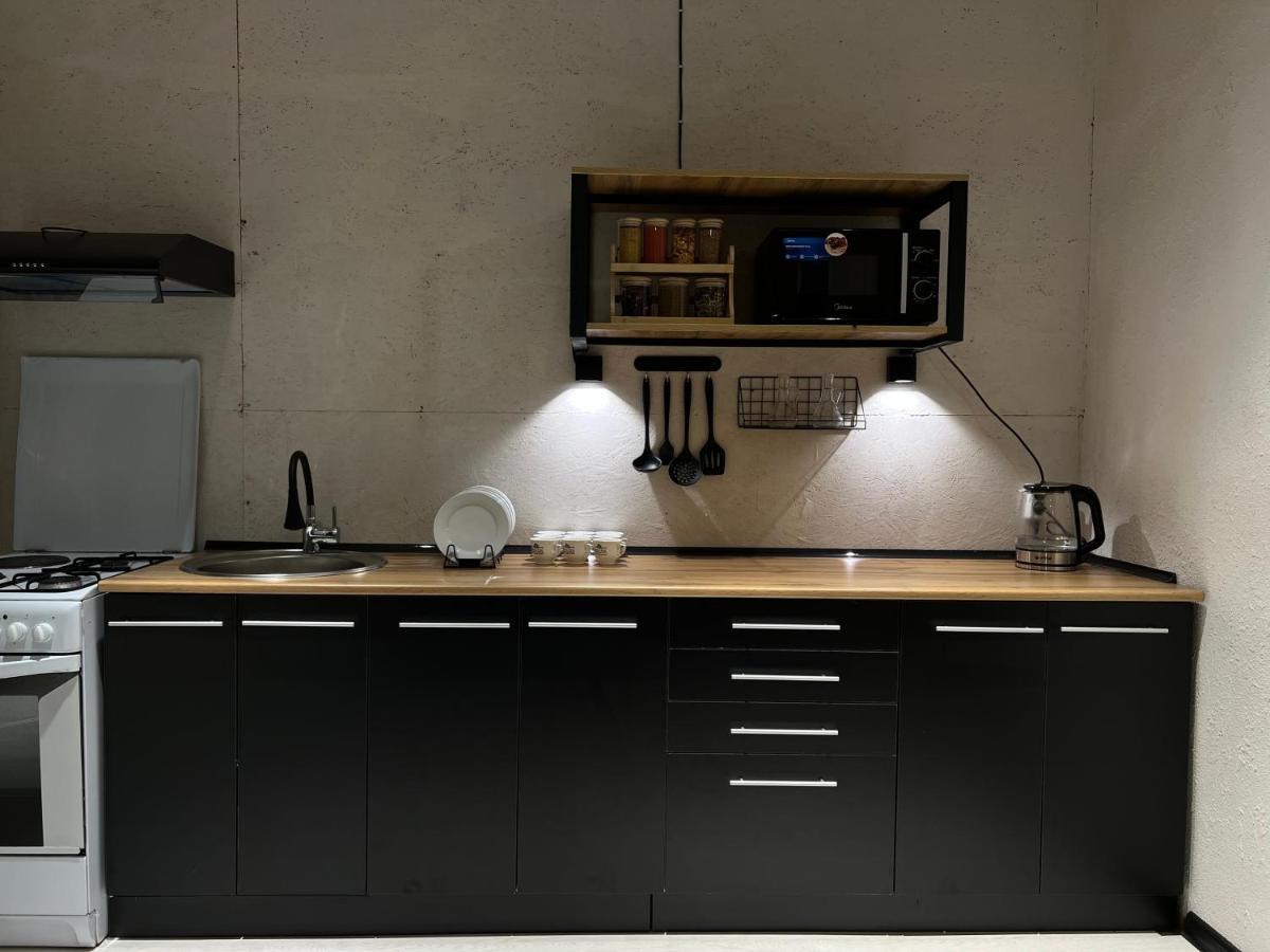 Capsule Hostel Каракол Екстериор снимка